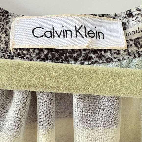 Calvin Klein Blue and Yellow Patterned Blouse - Picture 2 of 4